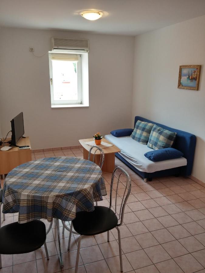Apartments Bellus Mare Mali Lošinj Buitenkant foto