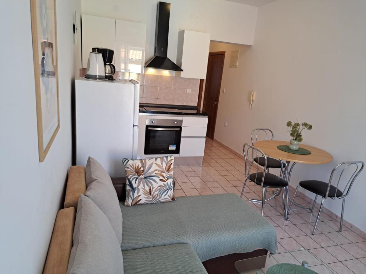 Apartments Bellus Mare Mali Lošinj Buitenkant foto