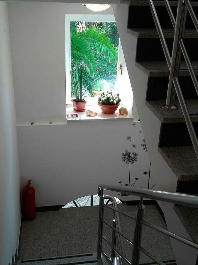 Apartments Bellus Mare Mali Lošinj Buitenkant foto