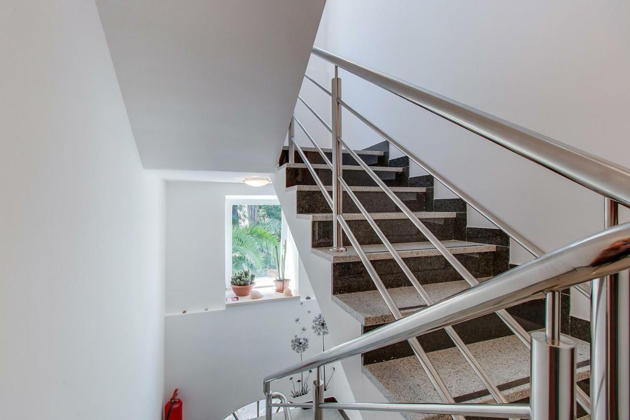 Apartments Bellus Mare Mali Lošinj Buitenkant foto