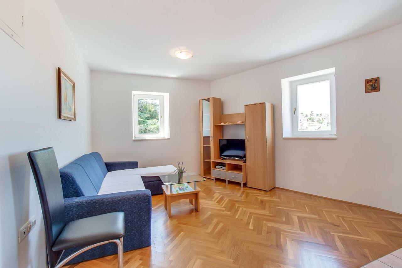 Apartments Bellus Mare Mali Lošinj Buitenkant foto